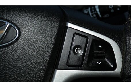 Hyundai Solaris II рестайлинг, 2011 год, 849 000 рублей, 16 фотография