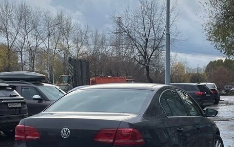 Volkswagen Passat B7, 2011 год, 990 000 рублей, 3 фотография