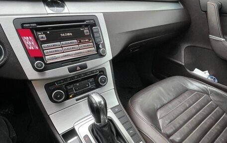 Volkswagen Passat B7, 2011 год, 990 000 рублей, 7 фотография