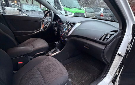 Hyundai Solaris II рестайлинг, 2016 год, 1 100 000 рублей, 6 фотография