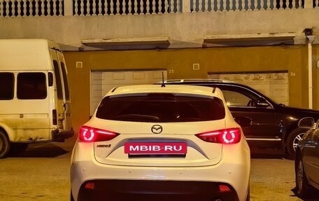 Mazda 3, 2014 год, 860 000 рублей, 14 фотография