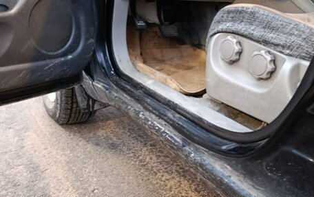 Toyota Highlander III, 2002 год, 800 000 рублей, 8 фотография