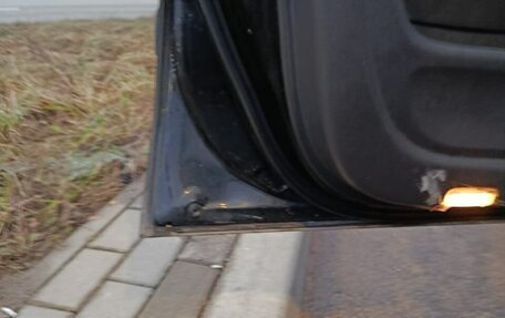 Toyota Highlander III, 2002 год, 800 000 рублей, 11 фотография