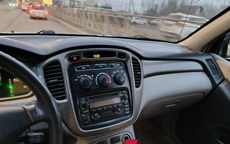 Toyota Highlander III, 2002 год, 800 000 рублей, 7 фотография