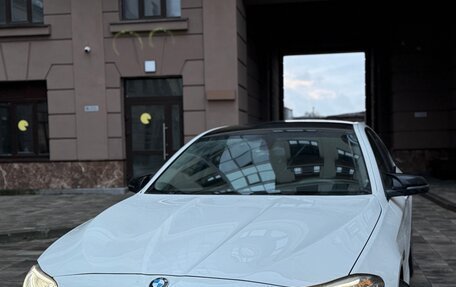 BMW 5 серия, 2013 год, 1 400 000 рублей, 2 фотография