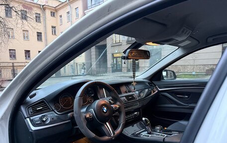 BMW 5 серия, 2013 год, 1 400 000 рублей, 6 фотография