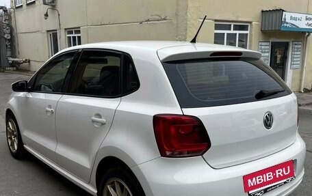 Volkswagen Polo VI (EU Market), 2010 год, 695 000 рублей, 2 фотография