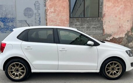 Volkswagen Polo VI (EU Market), 2010 год, 695 000 рублей, 4 фотография