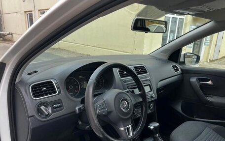 Volkswagen Polo VI (EU Market), 2010 год, 695 000 рублей, 8 фотография