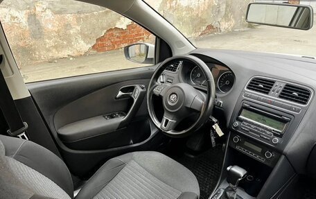 Volkswagen Polo VI (EU Market), 2010 год, 695 000 рублей, 9 фотография