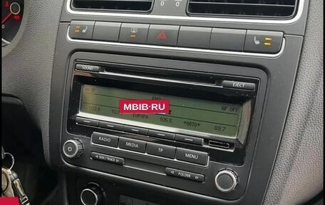 Volkswagen Polo VI (EU Market), 2010 год, 695 000 рублей, 10 фотография