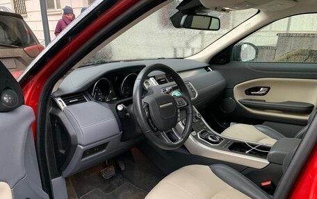 Land Rover Range Rover Evoque I, 2017 год, 2 900 000 рублей, 5 фотография