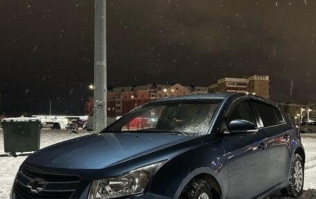 Chevrolet Cruze II, 2013 год, 680 000 рублей, 2 фотография