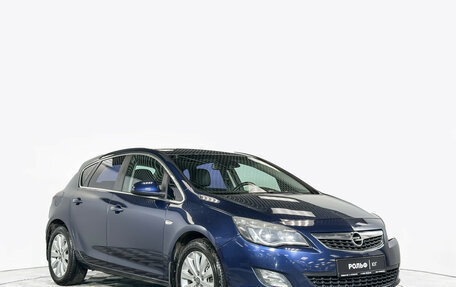 Opel Astra J, 2010 год, 548 000 рублей, 3 фотография