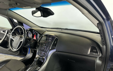 Opel Astra J, 2010 год, 548 000 рублей, 13 фотография