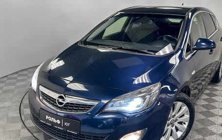 Opel Astra J, 2010 год, 548 000 рублей, 24 фотография