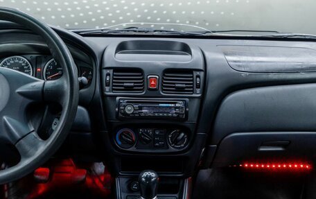 Nissan Almera, 2004 год, 210 000 рублей, 10 фотография