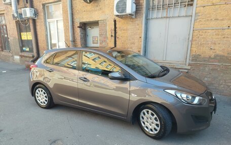 Hyundai i30 II рестайлинг, 2014 год, 1 180 000 рублей, 4 фотография