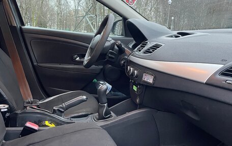 Renault Fluence I, 2013 год, 830 000 рублей, 9 фотография