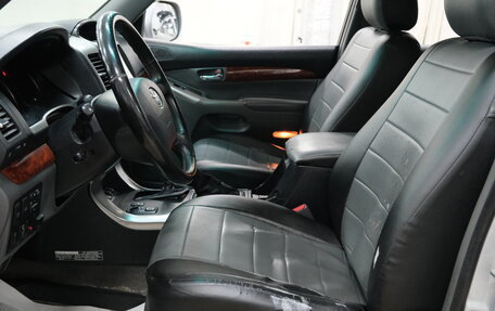 Toyota Land Cruiser Prado 120 рестайлинг, 2003 год, 1 849 000 рублей, 8 фотография