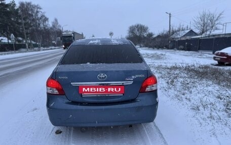 Toyota Yaris III рестайлинг, 2007 год, 700 000 рублей, 8 фотография