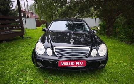 Mercedes-Benz E-Класс, 2003 год, 780 000 рублей, 1 фотография