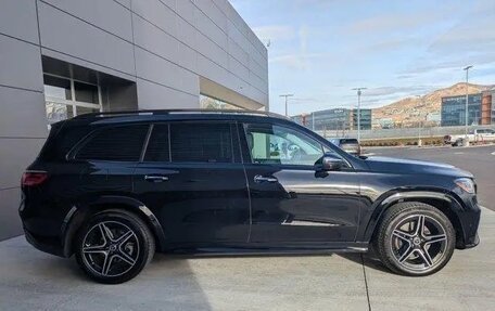 Mercedes-Benz GLS, 2023 год, 9 777 000 рублей, 3 фотография