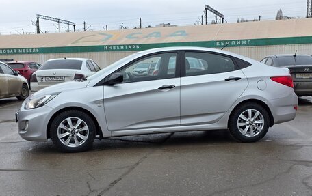 Hyundai Solaris II рестайлинг, 2013 год, 890 000 рублей, 2 фотография