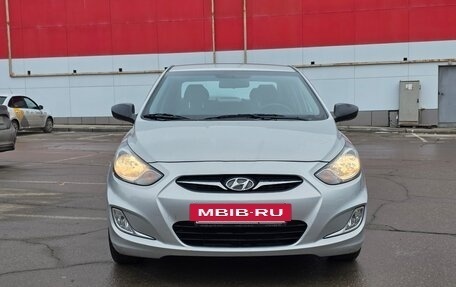 Hyundai Solaris II рестайлинг, 2013 год, 890 000 рублей, 8 фотография