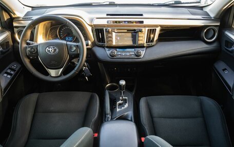 Toyota RAV4, 2013 год, 1 929 000 рублей, 15 фотография