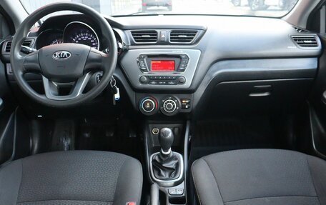 KIA Rio III рестайлинг, 2013 год, 799 000 рублей, 6 фотография