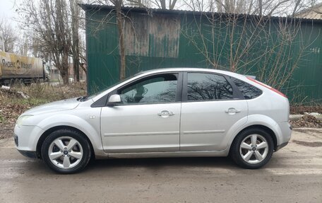 Ford Focus II рестайлинг, 2006 год, 560 000 рублей, 1 фотография