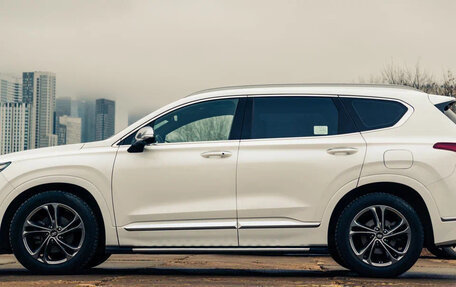 Hyundai Santa Fe IV, 2019 год, 3 990 000 рублей, 1 фотография