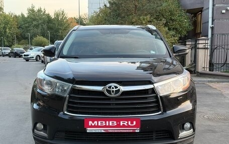 Toyota Highlander III, 2014 год, 2 900 000 рублей, 5 фотография