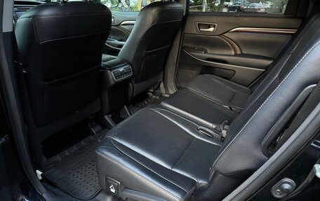 Toyota Highlander III, 2014 год, 2 900 000 рублей, 18 фотография