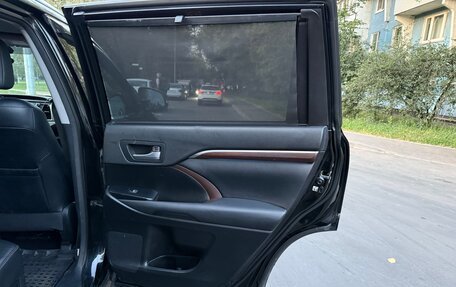 Toyota Highlander III, 2014 год, 2 900 000 рублей, 21 фотография