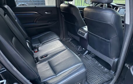 Toyota Highlander III, 2014 год, 2 900 000 рублей, 20 фотография