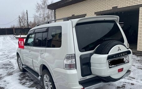 Mitsubishi Pajero IV, 2013 год, 2 950 000 рублей, 5 фотография
