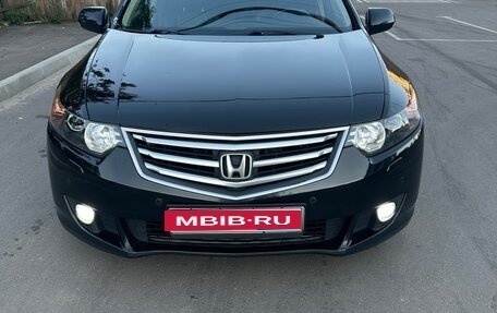 Honda Accord VIII рестайлинг, 2008 год, 1 250 000 рублей, 1 фотография