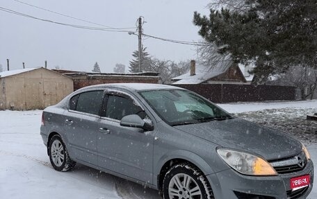 Opel Astra H, 2011 год, 500 000 рублей, 1 фотография