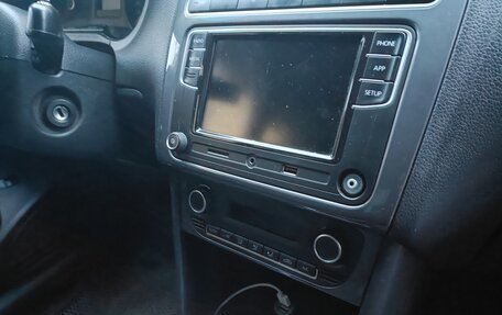 Volkswagen Polo VI (EU Market), 2018 год, 640 000 рублей, 7 фотография