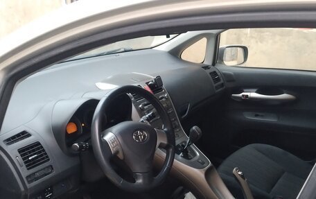 Toyota Auris II, 2007 год, 550 000 рублей, 8 фотография