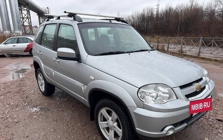 Chevrolet Niva I рестайлинг, 2013 год, 499 000 рублей, 3 фотография