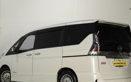 Nissan Serena IV, 2019 год, 2 369 000 рублей, 5 фотография