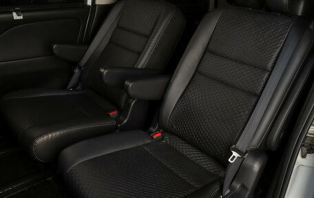 Nissan Serena IV, 2019 год, 2 369 000 рублей, 22 фотография