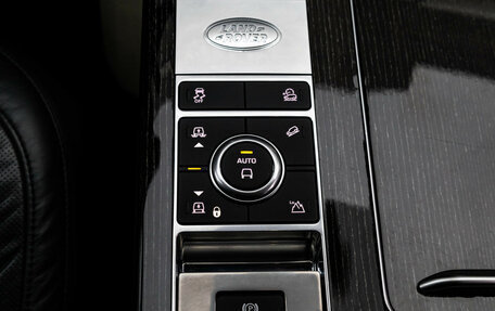 Land Rover Range Rover IV рестайлинг, 2019 год, 7 590 000 рублей, 5 фотография