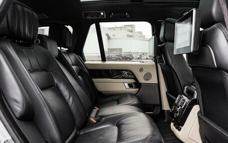 Land Rover Range Rover IV рестайлинг, 2019 год, 7 590 000 рублей, 4 фотография