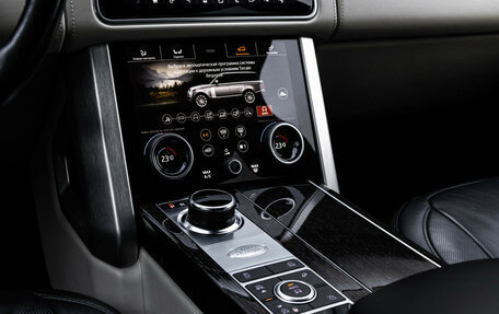 Land Rover Range Rover IV рестайлинг, 2019 год, 7 590 000 рублей, 10 фотография