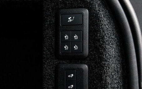 Land Rover Range Rover IV рестайлинг, 2019 год, 7 590 000 рублей, 24 фотография