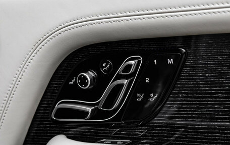 Land Rover Range Rover IV рестайлинг, 2019 год, 7 590 000 рублей, 22 фотография